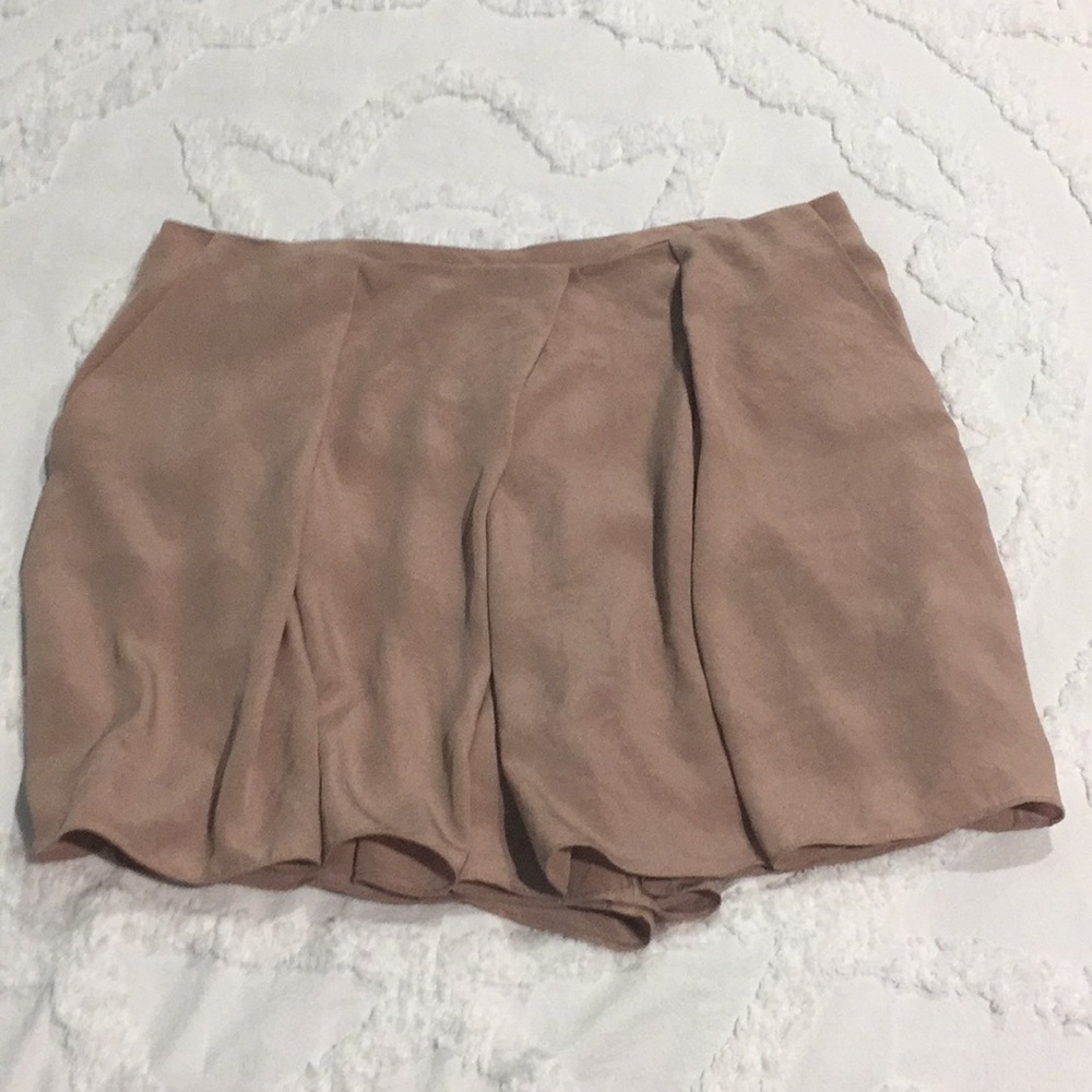 EUC Comptoir Des Cotonniers Pink skort